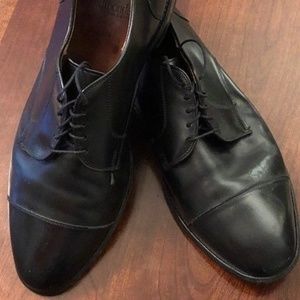Allen Edmonds Margate Black Oxford Cap Toe 11.5